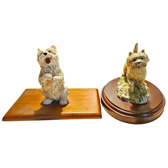 2 Northumbria Collection Carin Terrier Figurines On Wooden Bases Handmade In Eng - Picture 1 of 10